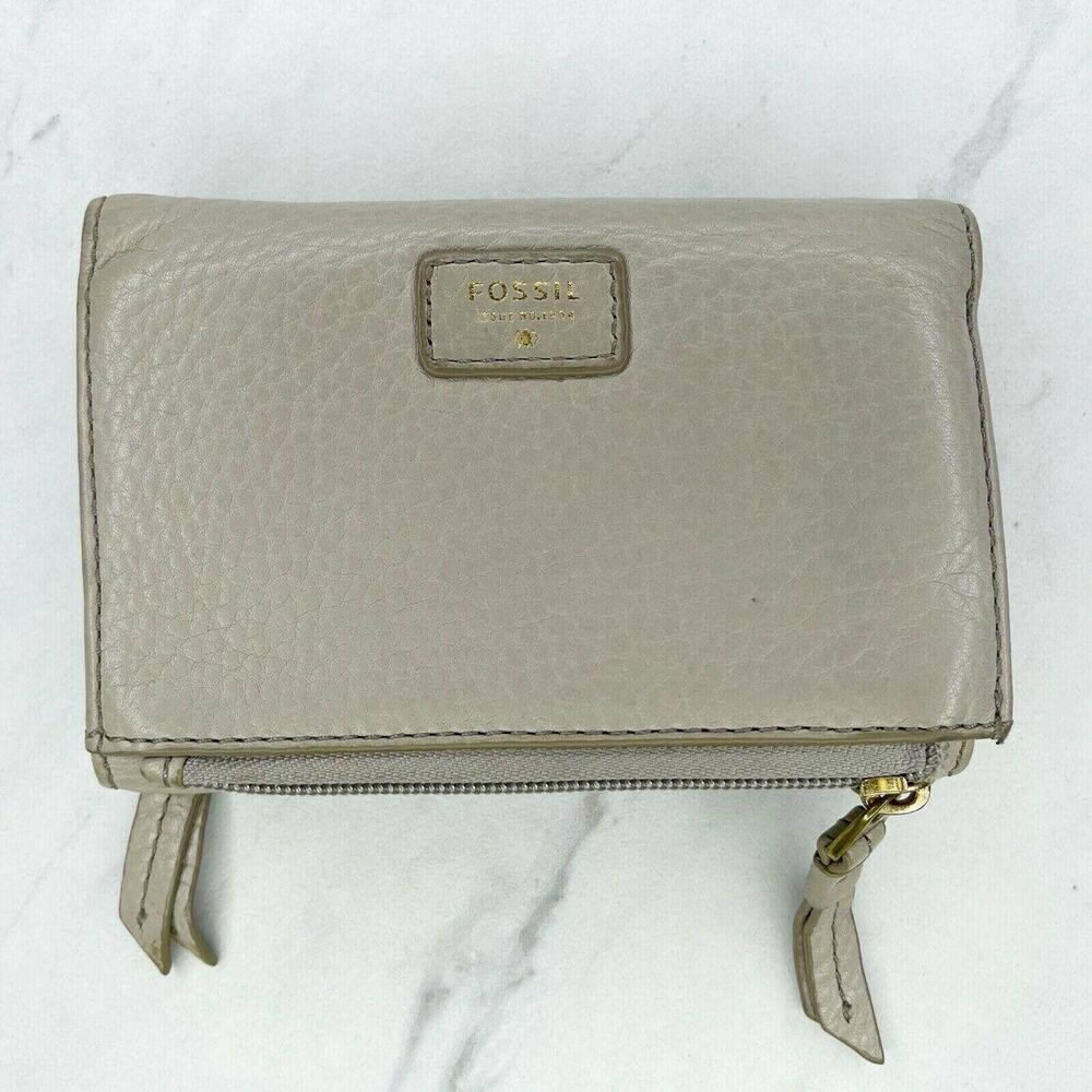 Fossil Gray Small Leather Wallet Billfold Card Holder Wallet Billfold